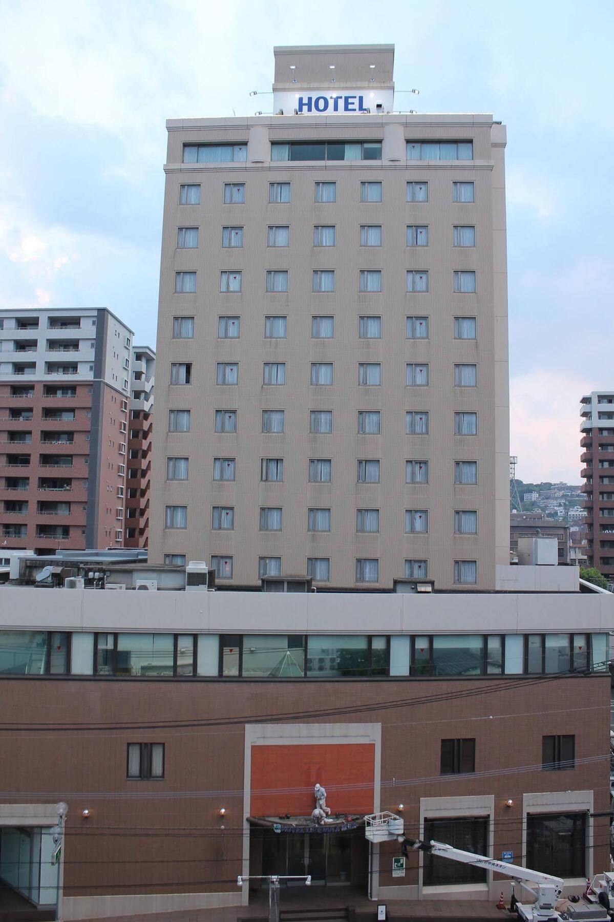 Hotel Livemax Budget Kagoshima Exterior photo
