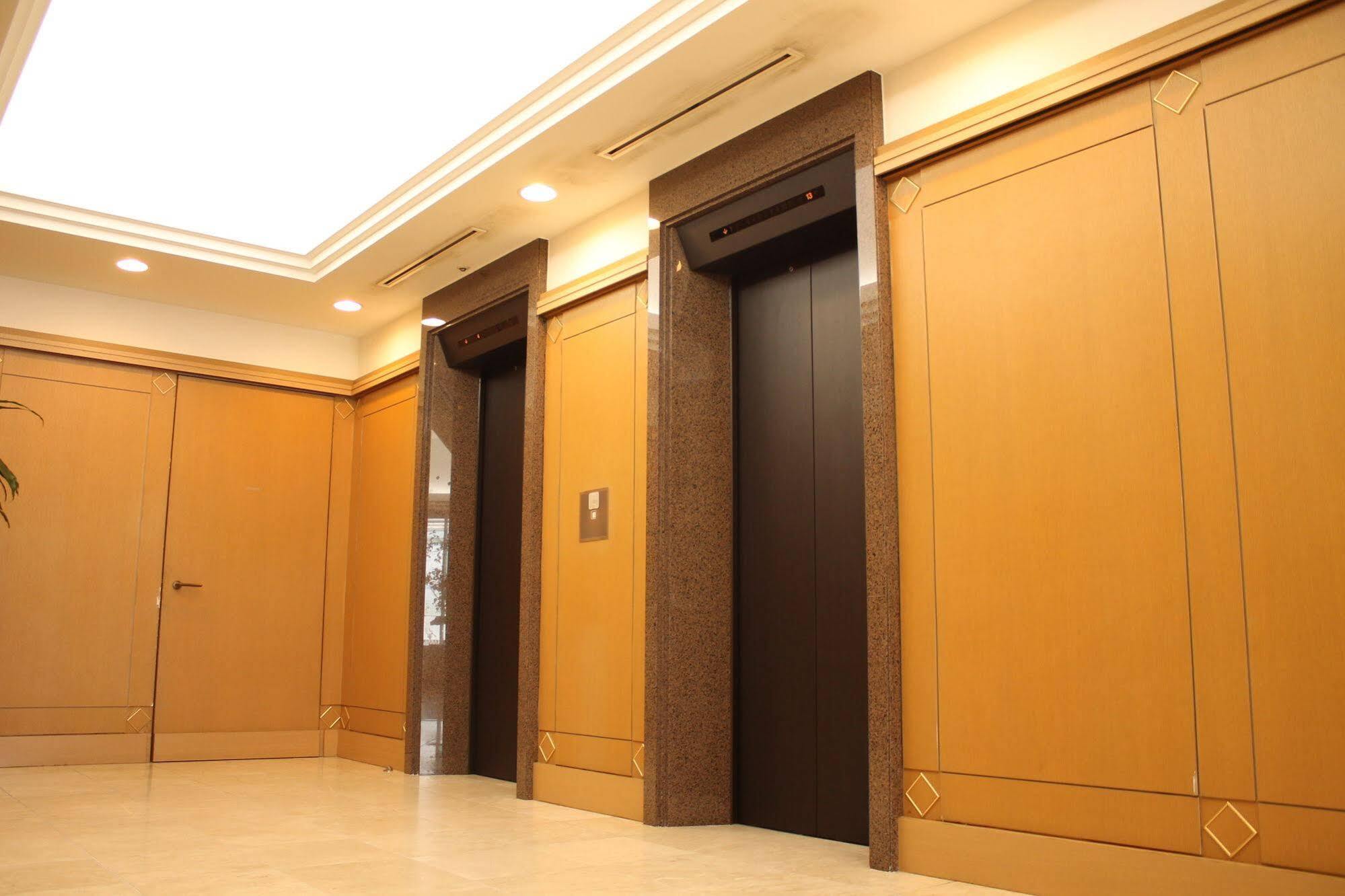 Hotel Livemax Budget Kagoshima Exterior photo